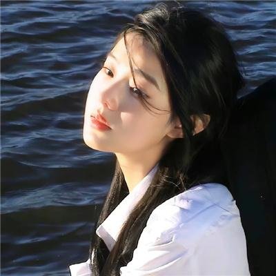 染成茜色的坂道